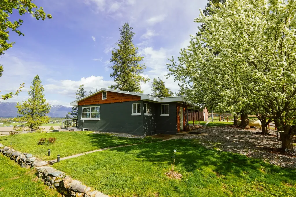 55 & 69 Autumn Glory Way Kalispell MT 59901