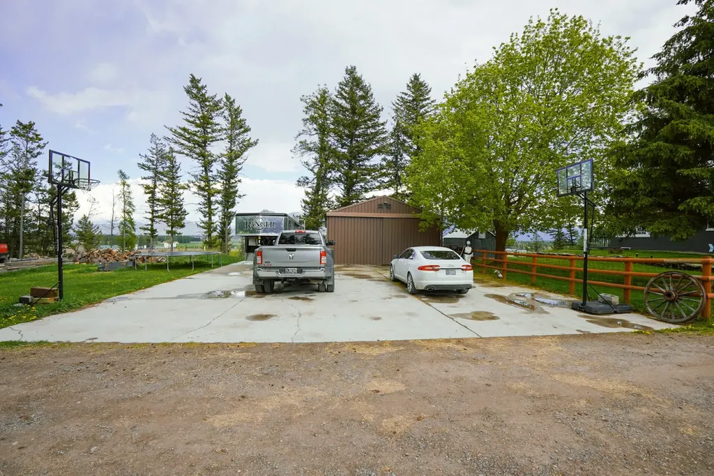 55 & 69 Autumn Glory Way Kalispell MT 59901