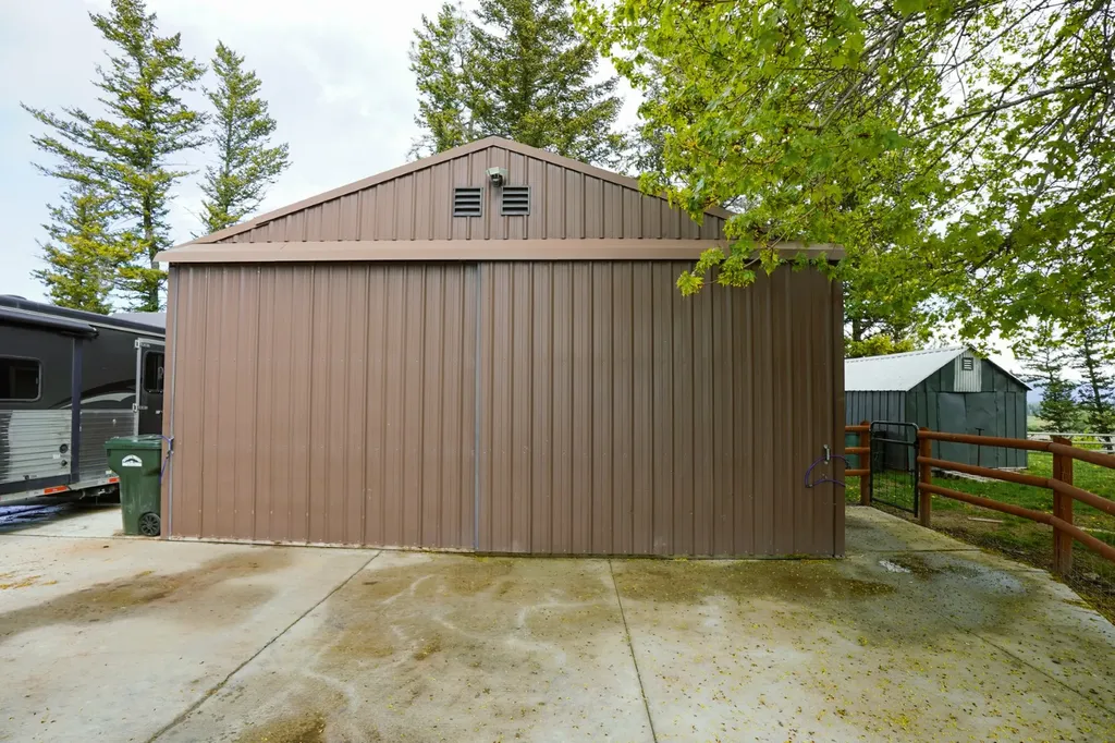 55 & 69 Autumn Glory Way Kalispell MT 59901