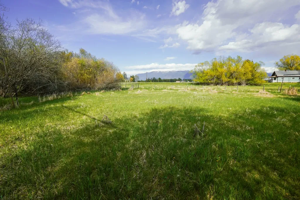 55 & 69 Autumn Glory Way Kalispell MT 59901