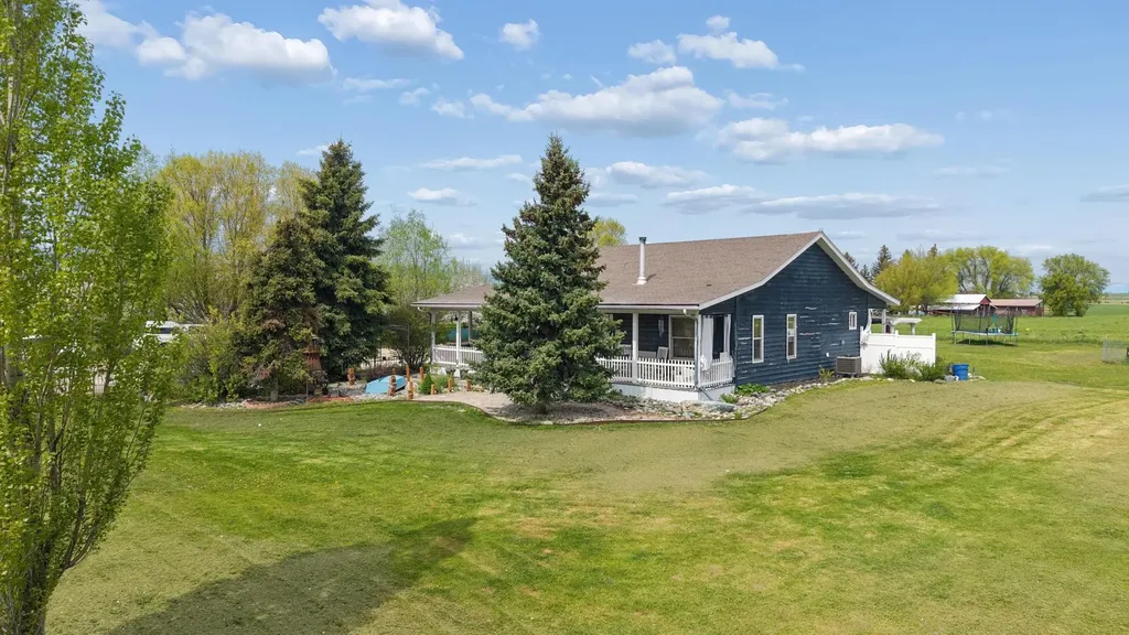 65629 Mt Highway 37 Eureka MT 59917