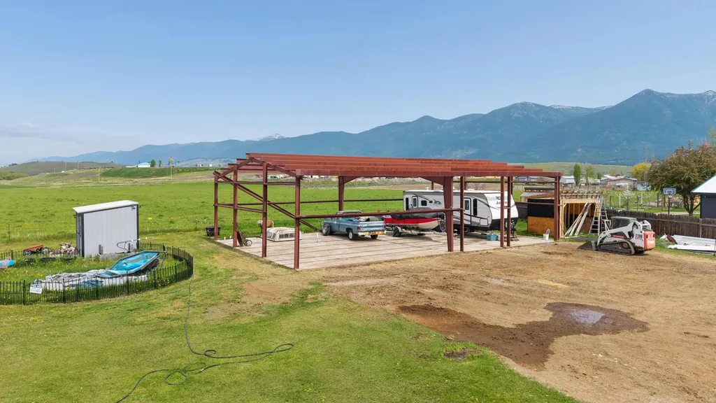 65629 Mt Highway 37 Eureka MT 59917