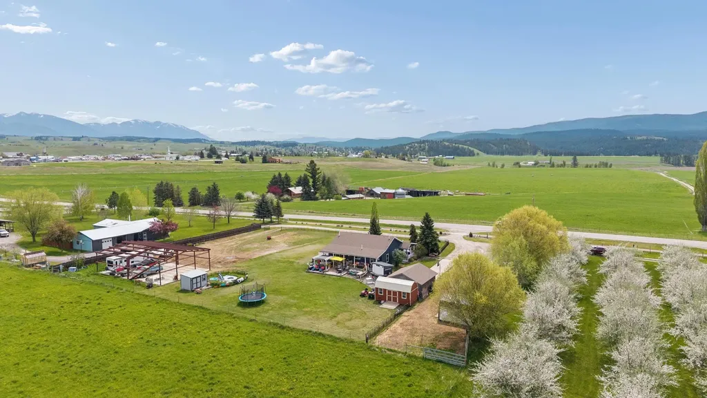 65629 Mt Highway 37 Eureka MT 59917