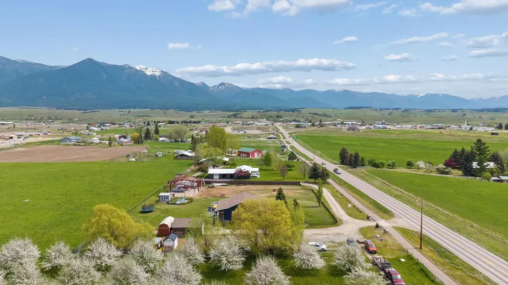 65629 Mt Highway 37 Eureka MT 59917