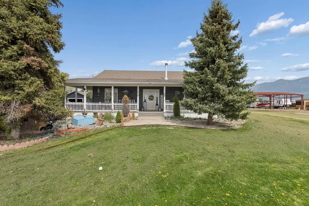 65629 Mt Highway 37 Eureka MT 59917