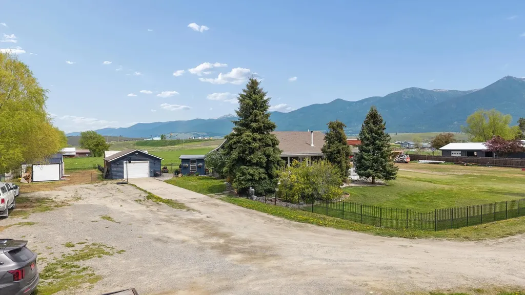 65629 Mt Highway 37 Eureka MT 59917