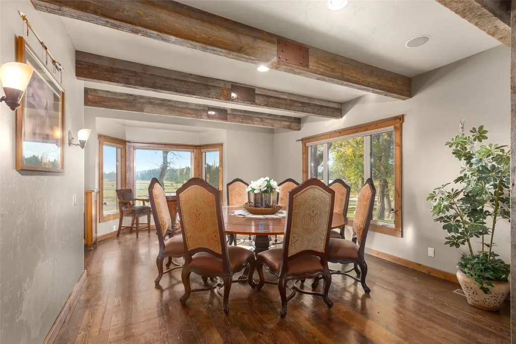 1335 Mooring Road Columbia Falls MT 59912