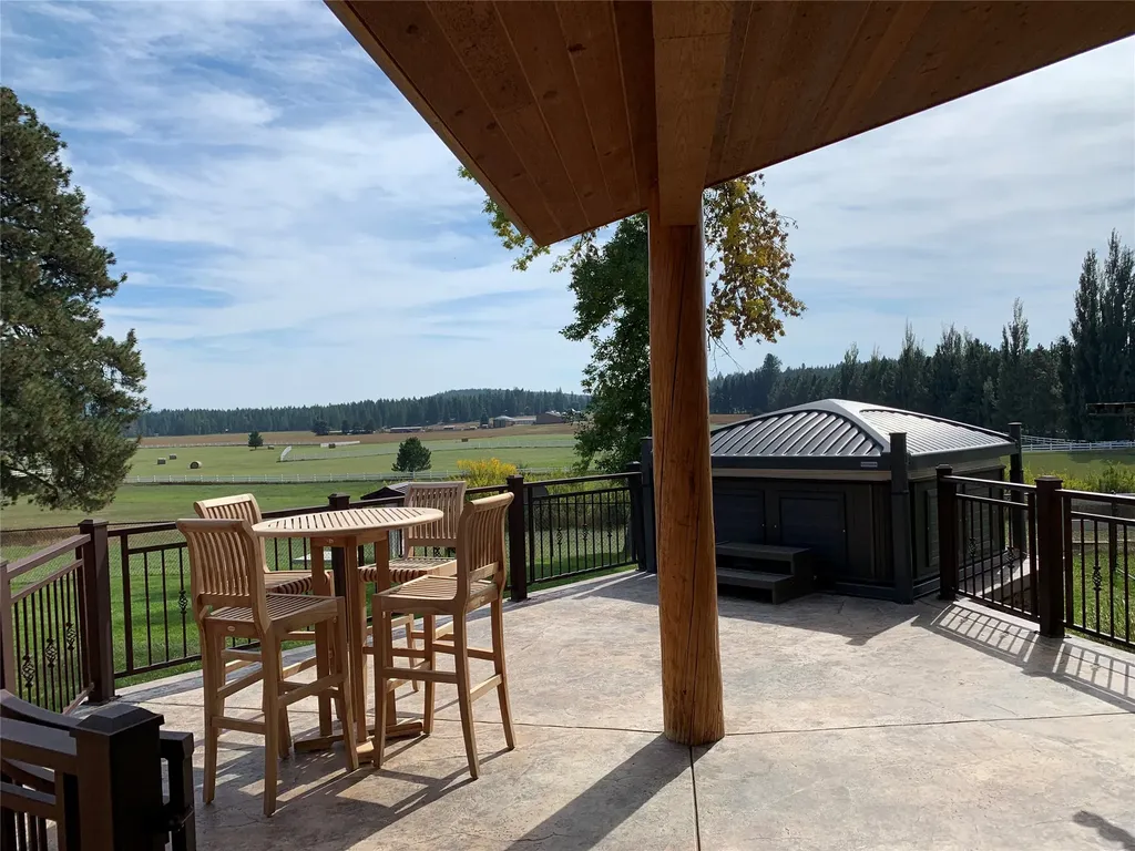 1335 Mooring Road Columbia Falls MT 59912