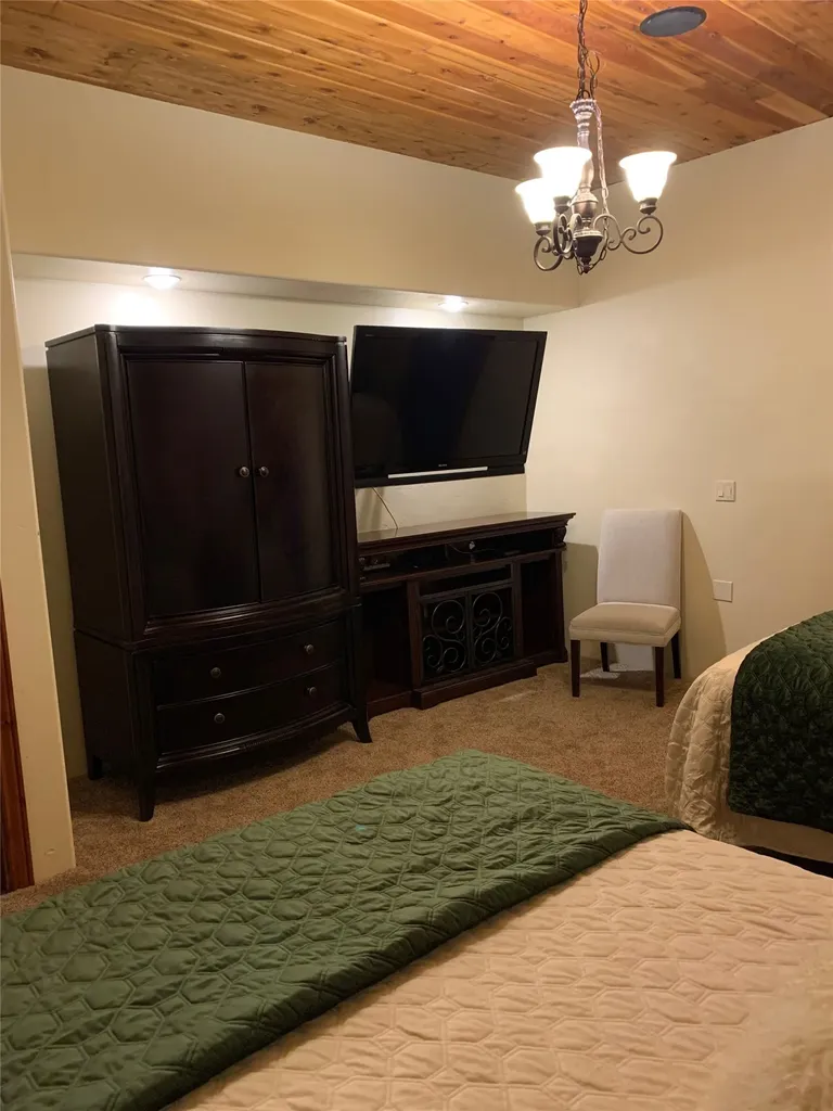 1335 Mooring Road Columbia Falls MT 59912