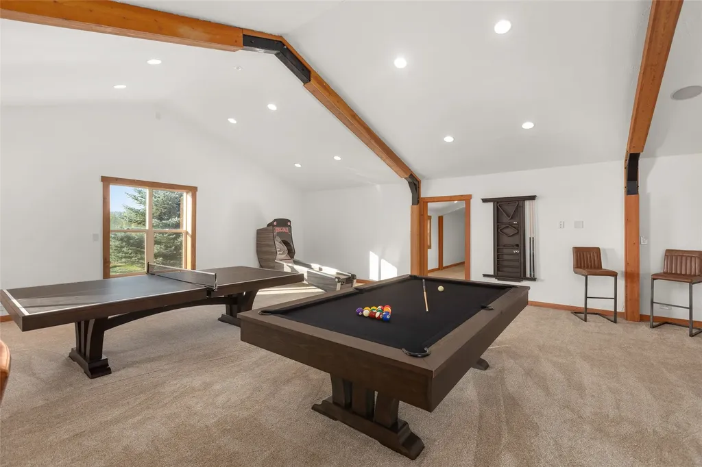 1335 Mooring Road Columbia Falls MT 59912