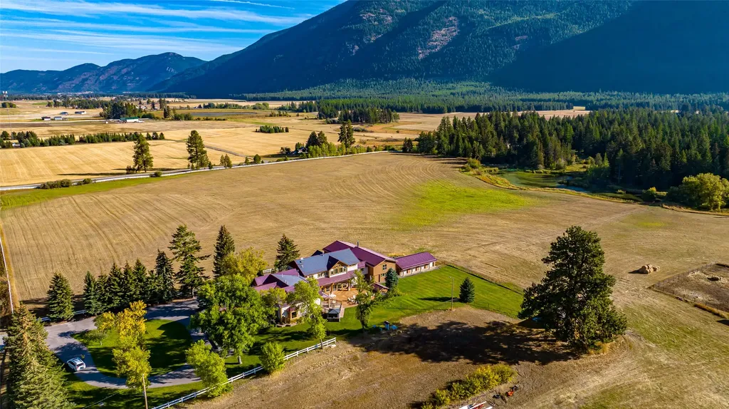 1335 Mooring Road Columbia Falls MT 59912