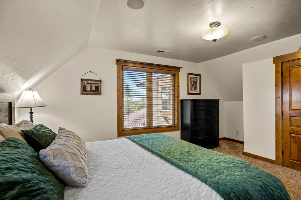 1335 Mooring Road Columbia Falls MT 59912