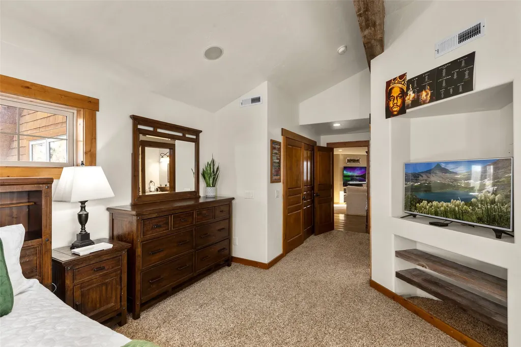 1335 Mooring Road Columbia Falls MT 59912
