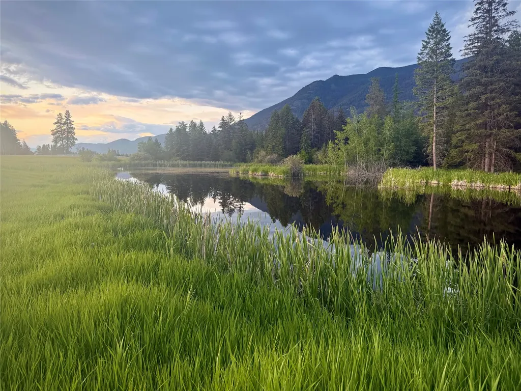 1335 Mooring Road Columbia Falls MT 59912