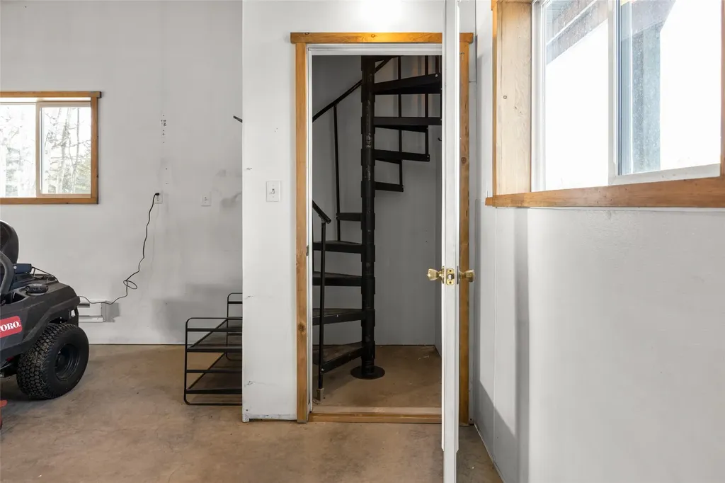 220 Zimmerman Road Kalispell MT 59901