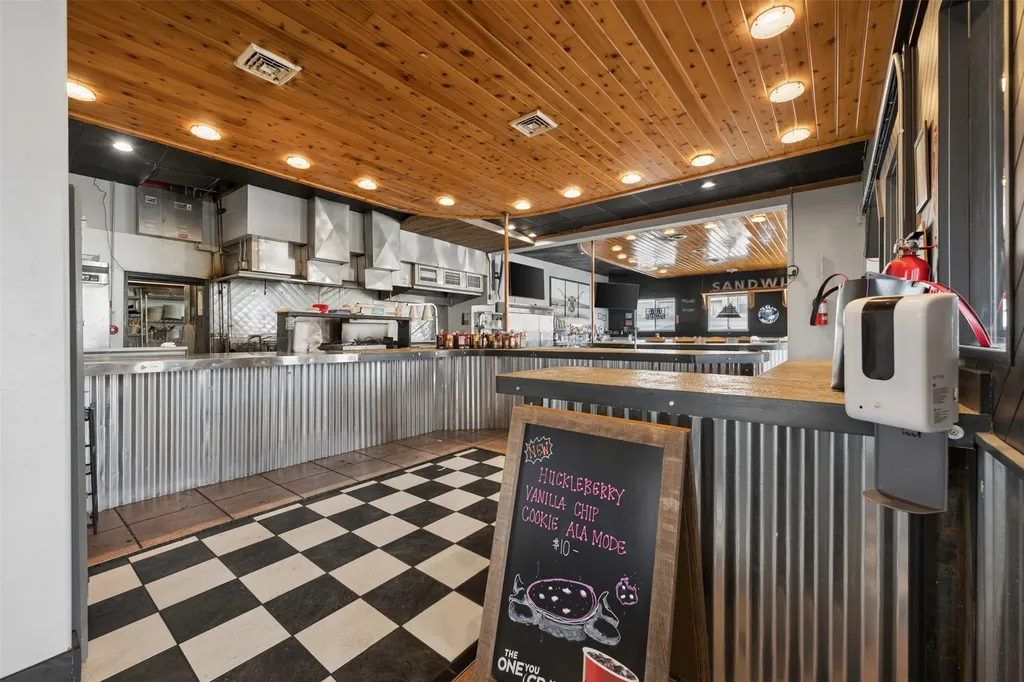 205 S Arizona Street Butte MT 59701