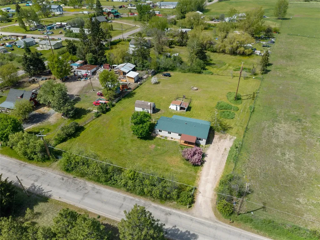 20735 E Mullan Road Clinton MT 59825