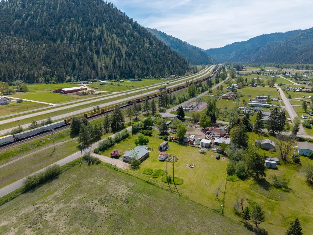 20735 E Mullan Road Clinton MT 59825