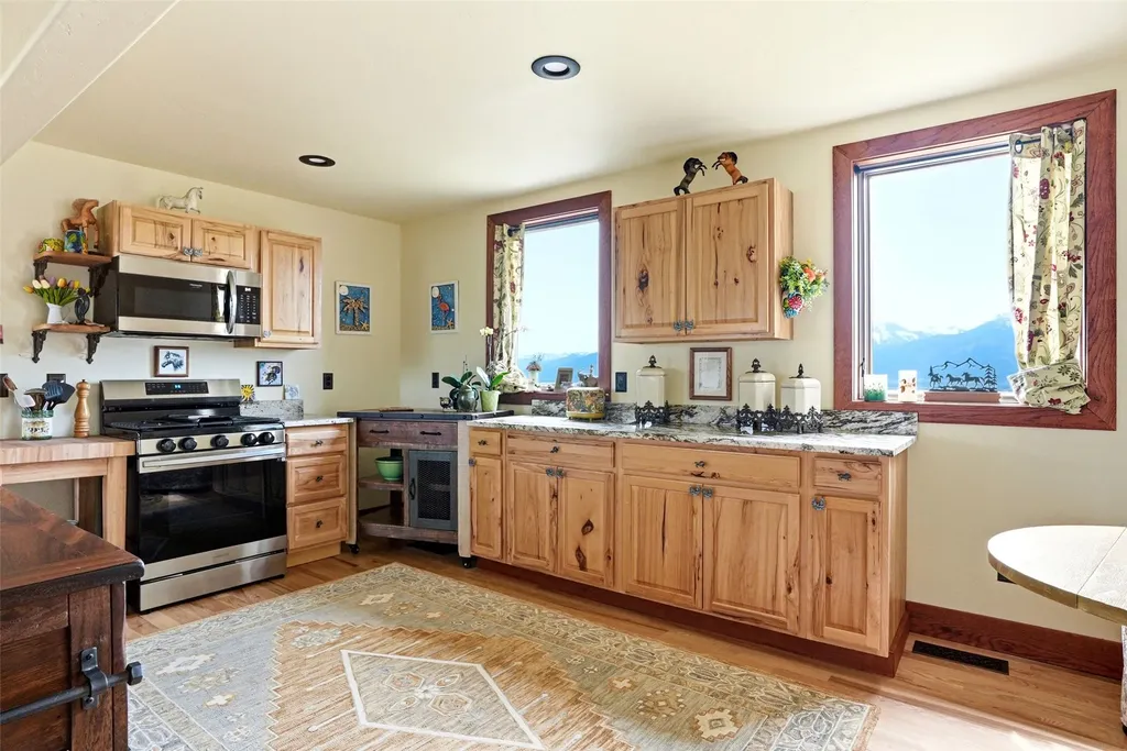 679 Hidden Valley Road N Florence MT 59833