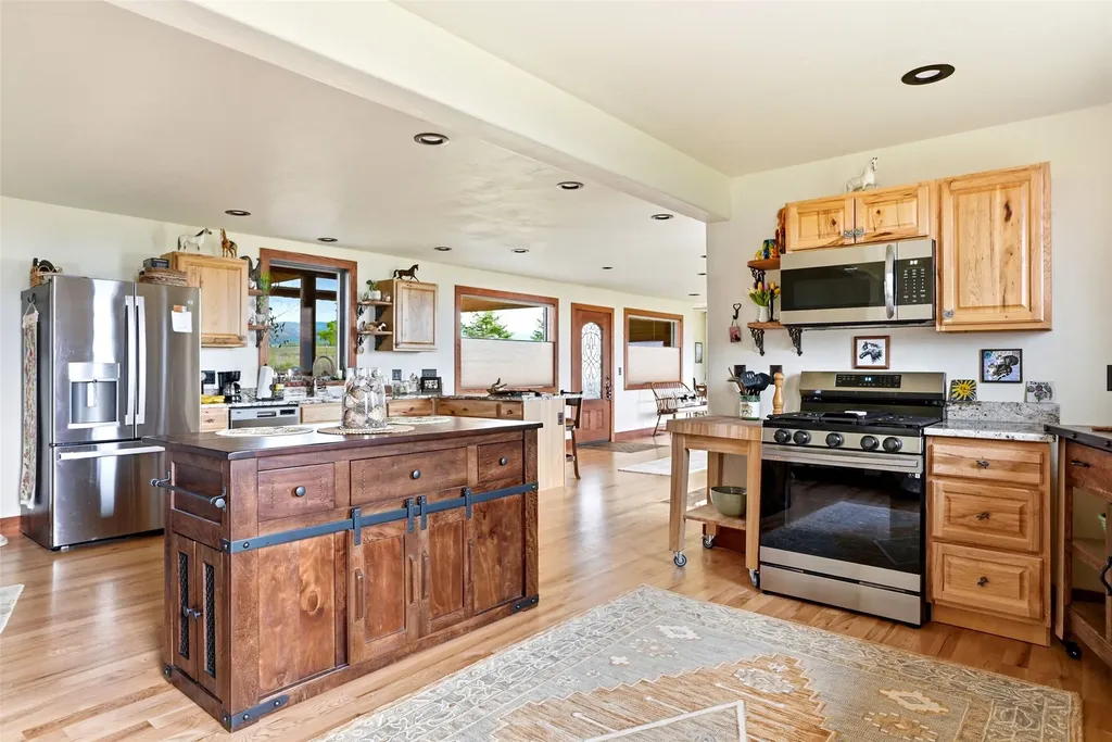 679 Hidden Valley Road N Florence MT 59833