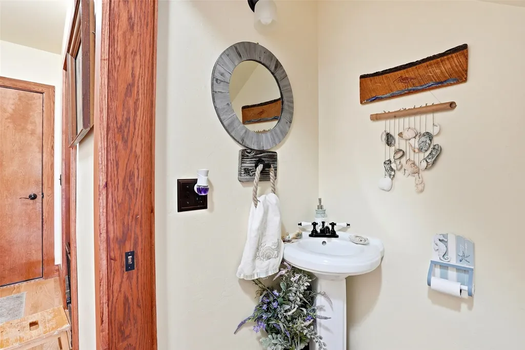 679 Hidden Valley Road N Florence MT 59833