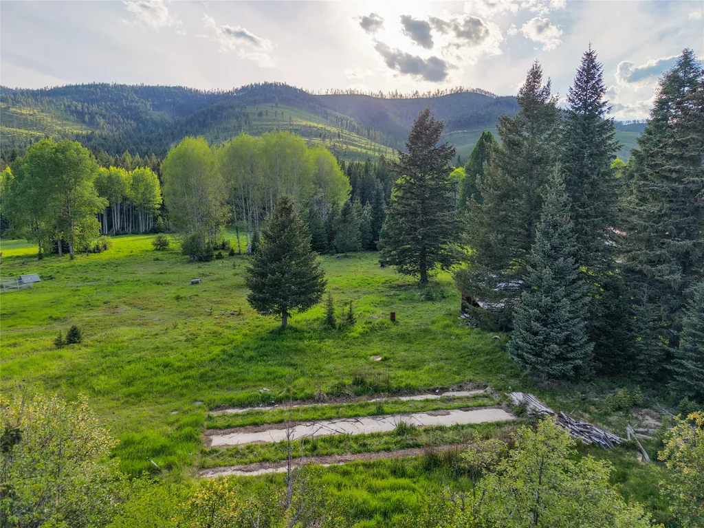 108 Bobtail Meadow Road Libby MT 59923