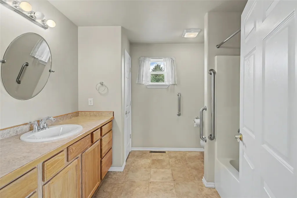 1085 Cap Road Helena MT 59602