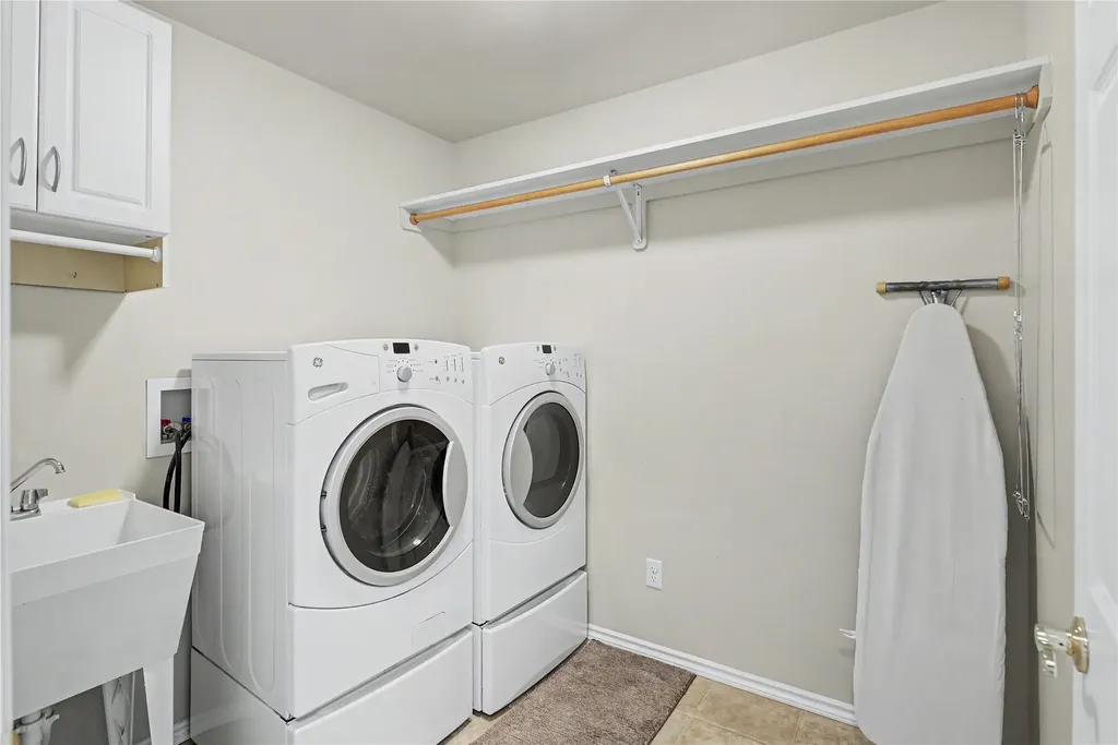 1085 Cap Road Helena MT 59602