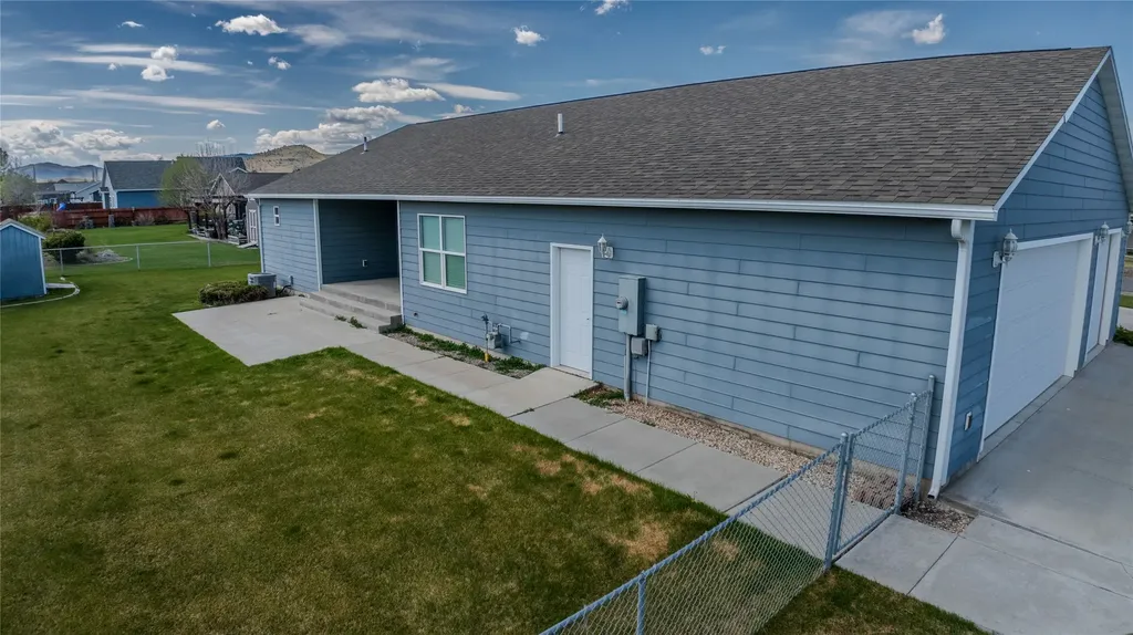1085 Cap Road Helena MT 59602
