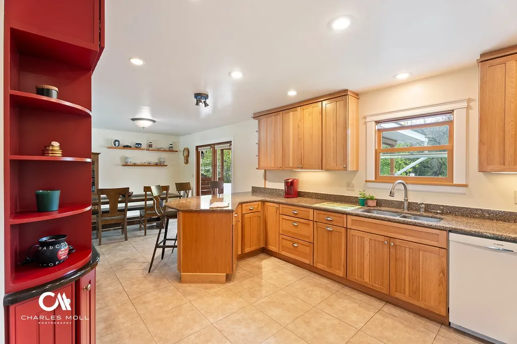 614 S Oakes Street Helena MT 59601