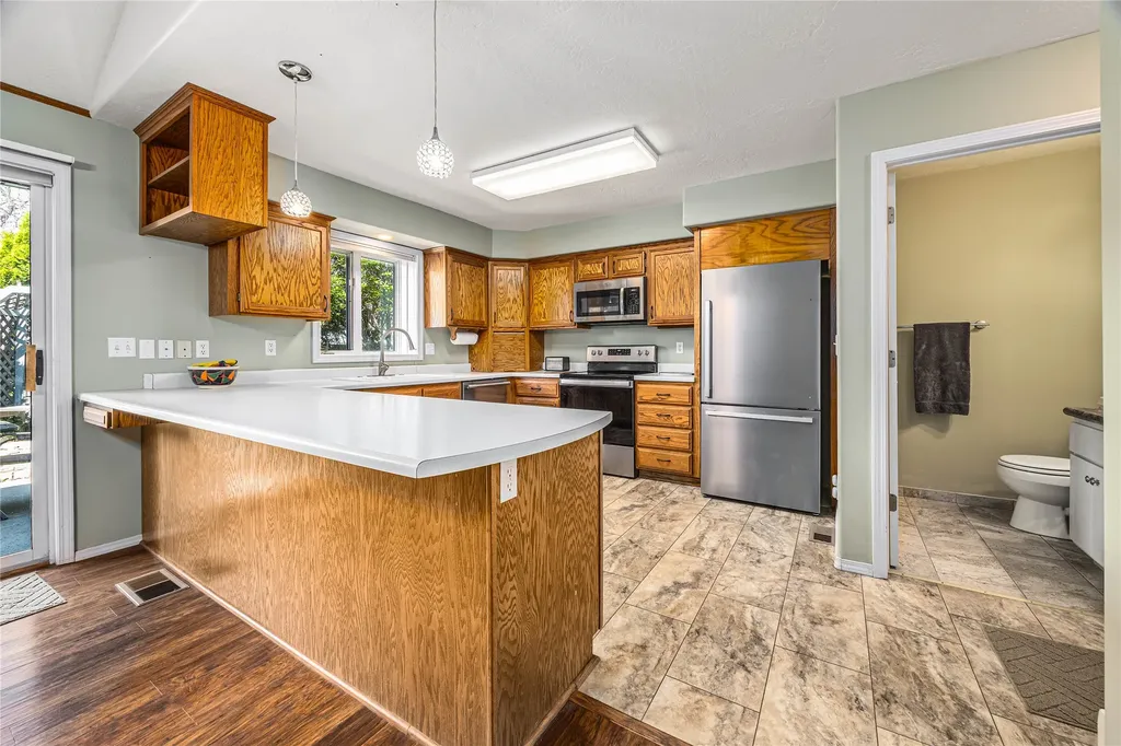 29 Cheyenne Trail Hamilton MT 59840