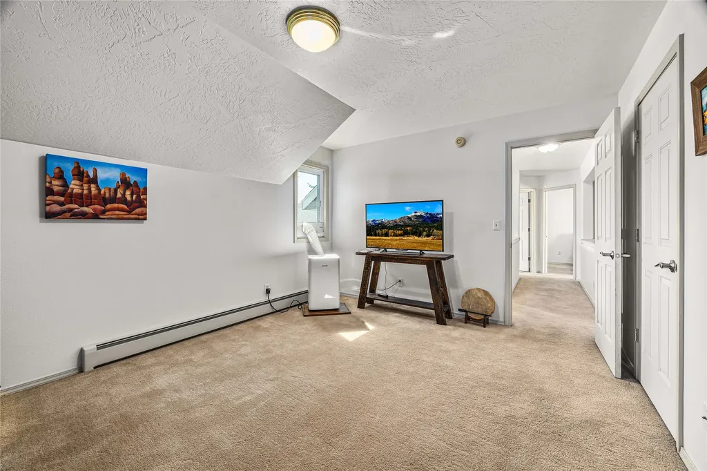 29 Cheyenne Trail Hamilton MT 59840