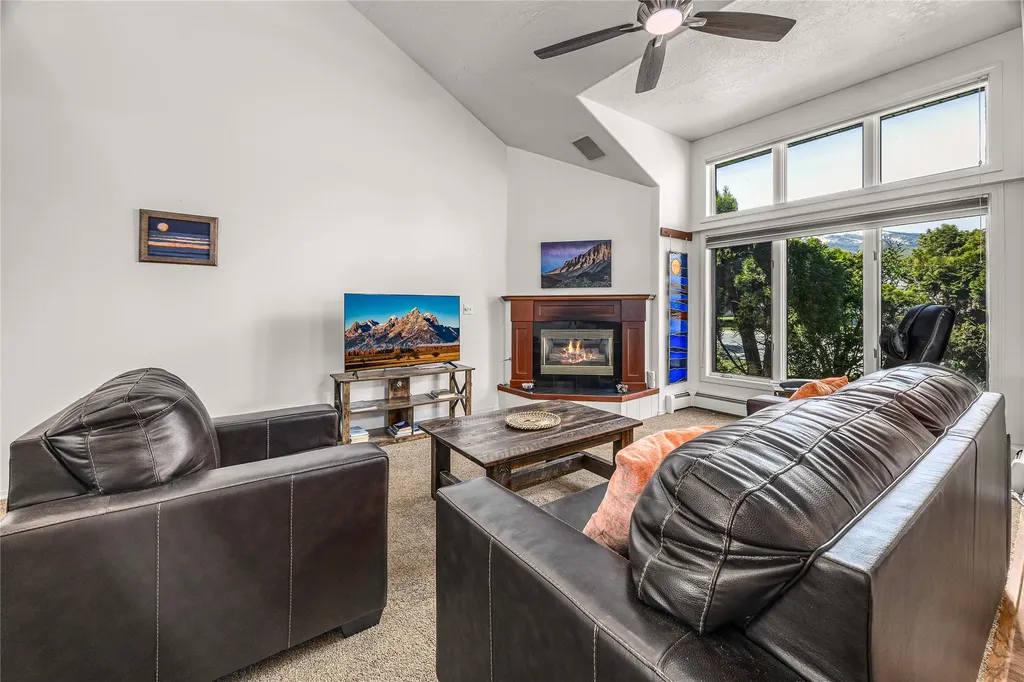 29 Cheyenne Trail Hamilton MT 59840