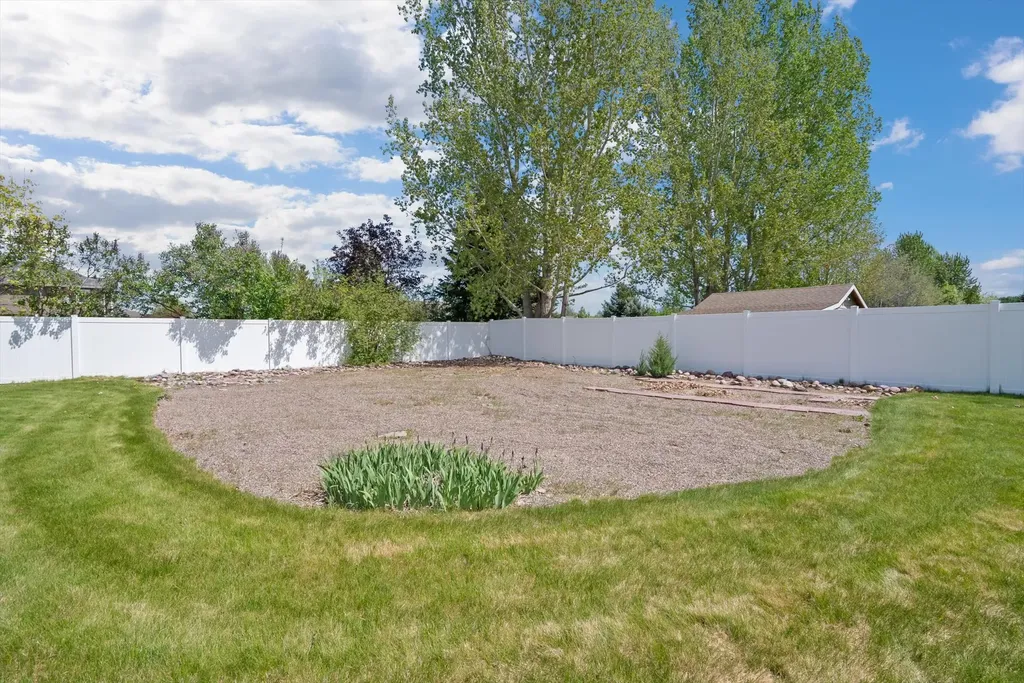 107 W Bowman Drive Kalispell MT 59901