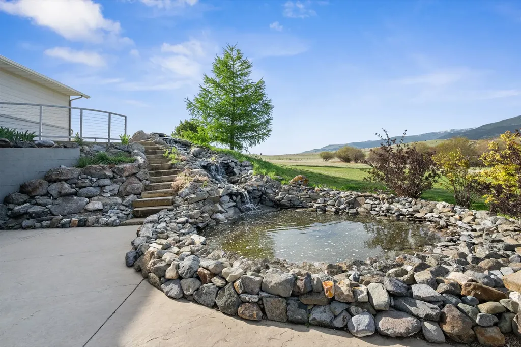 5944 Us Highway 287 East Helena MT 59635