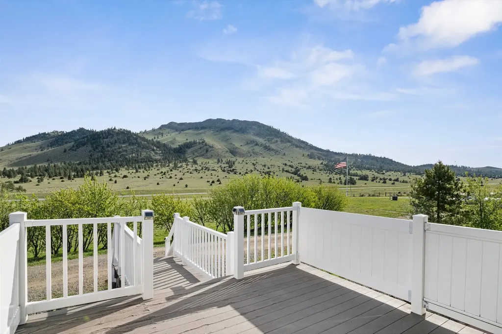 5944 Us Highway 287 East Helena MT 59635