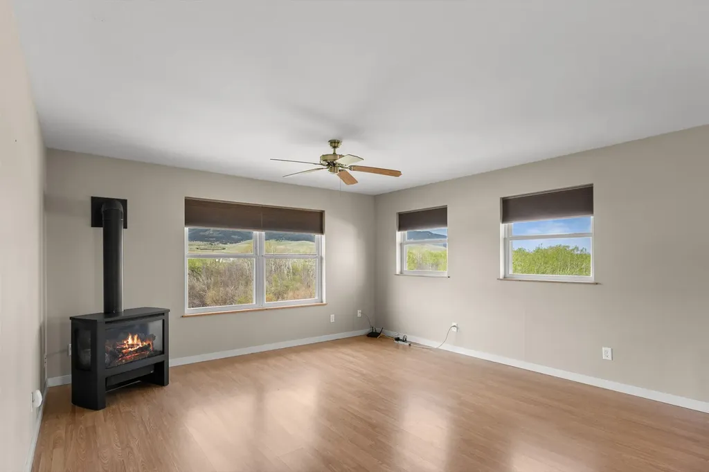 5944 Us Highway 287 East Helena MT 59635
