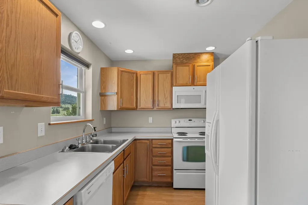 5944 Us Highway 287 East Helena MT 59635