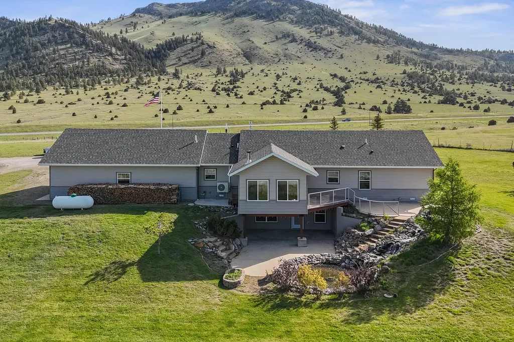 5944 Us Highway 287 East Helena MT 59635