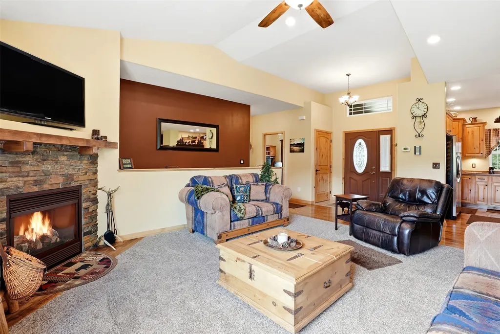 85 Edge Drive Stevensville MT 59870