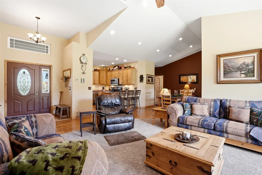 85 Edge Drive Stevensville MT 59870