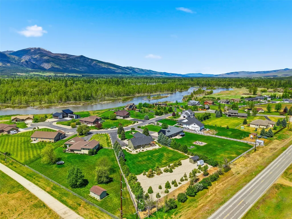 85 Edge Drive Stevensville MT 59870