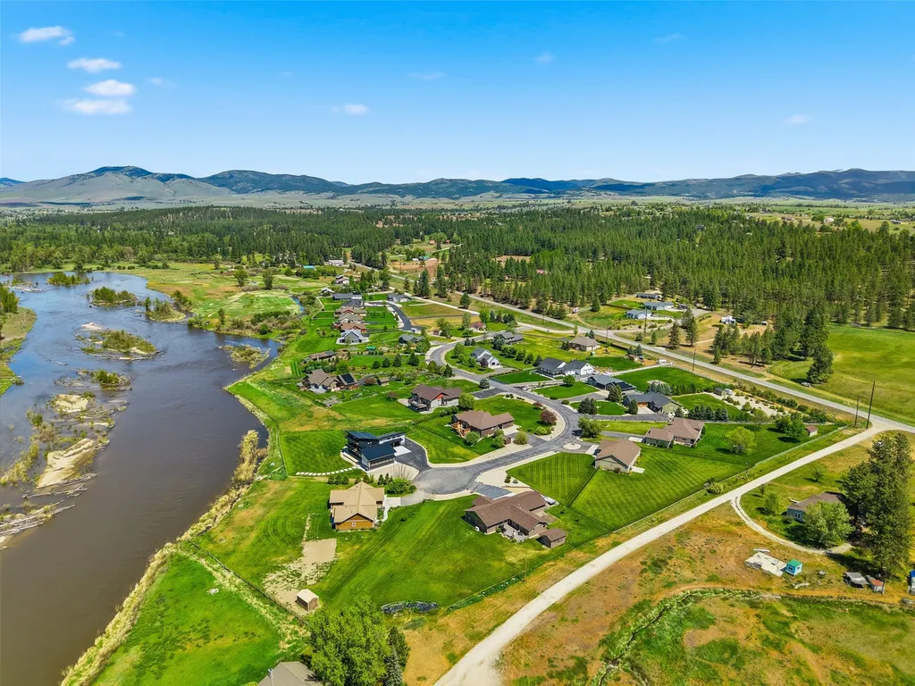 85 Edge Drive Stevensville MT 59870