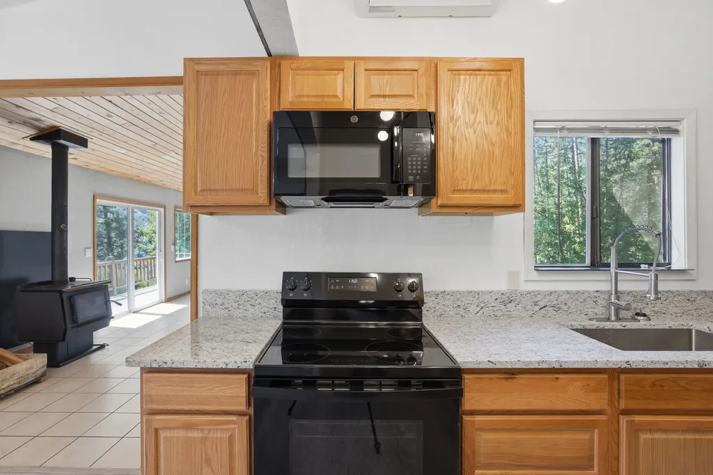 1311 Riverbend Road Superior MT 59872