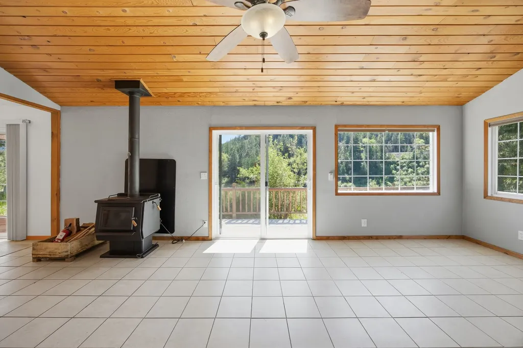 1311 Riverbend Road Superior MT 59872