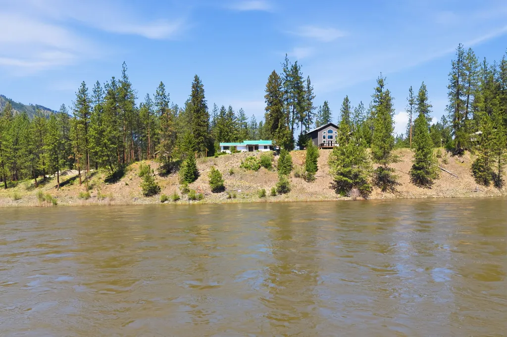 1311 Riverbend Road Superior MT 59872