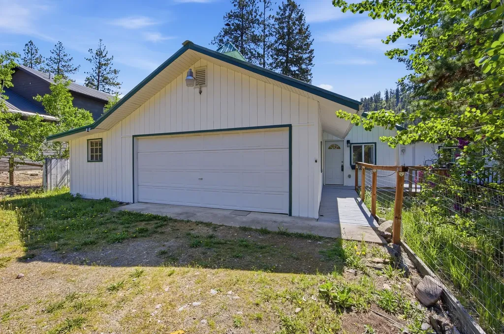 1311 Riverbend Road Superior MT 59872