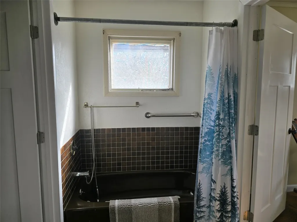 404 Dakota Avenue Libby MT 59923
