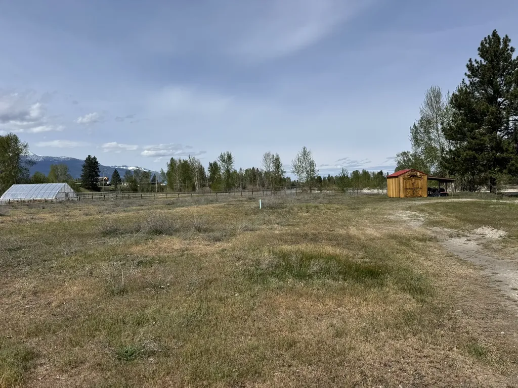 Nhn W Tucker Crossing Victor MT 59875