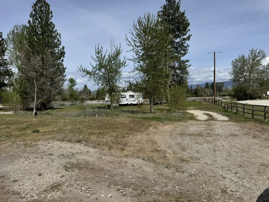 Nhn W Tucker Crossing Victor MT 59875